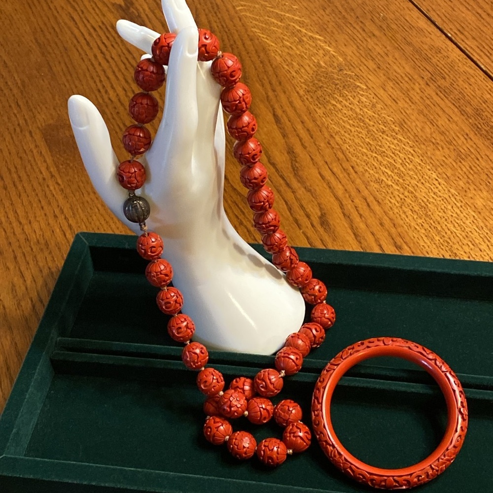 Vintage hand carved Cinnabar beads hand knotted silver clasp and bracelet set